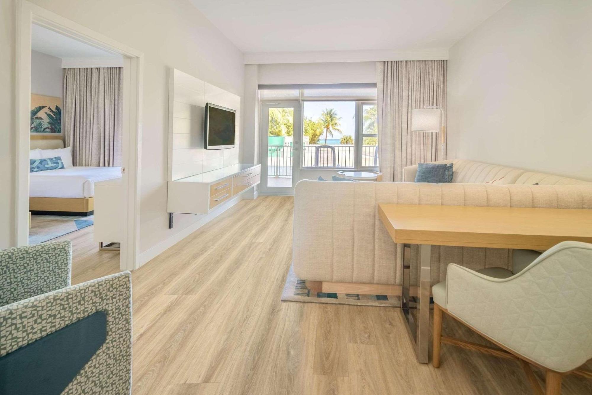 Radisson Resort מיאמי ביץ' מראה חיצוני תמונה