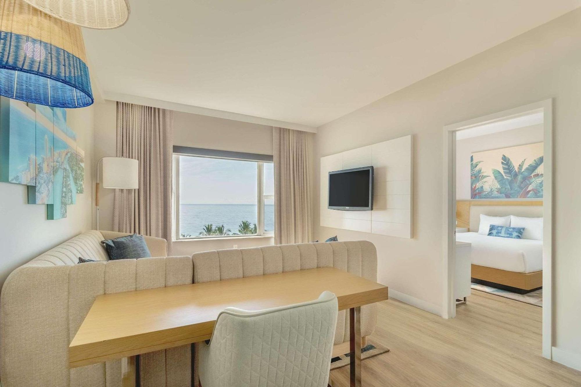 Radisson Resort מיאמי ביץ' מראה חיצוני תמונה